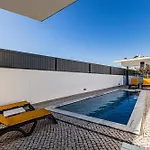 Casa Colina 2 Pool, Bbq And Family Retreat